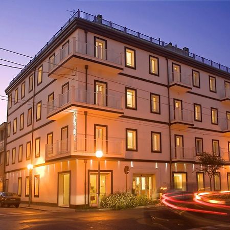 Card International Hotel Rimini Exterior foto