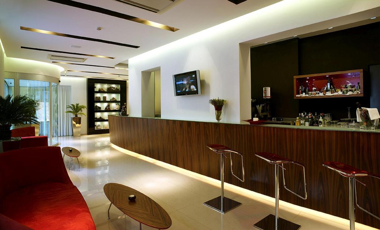 Card International Hotel Rimini Exterior foto