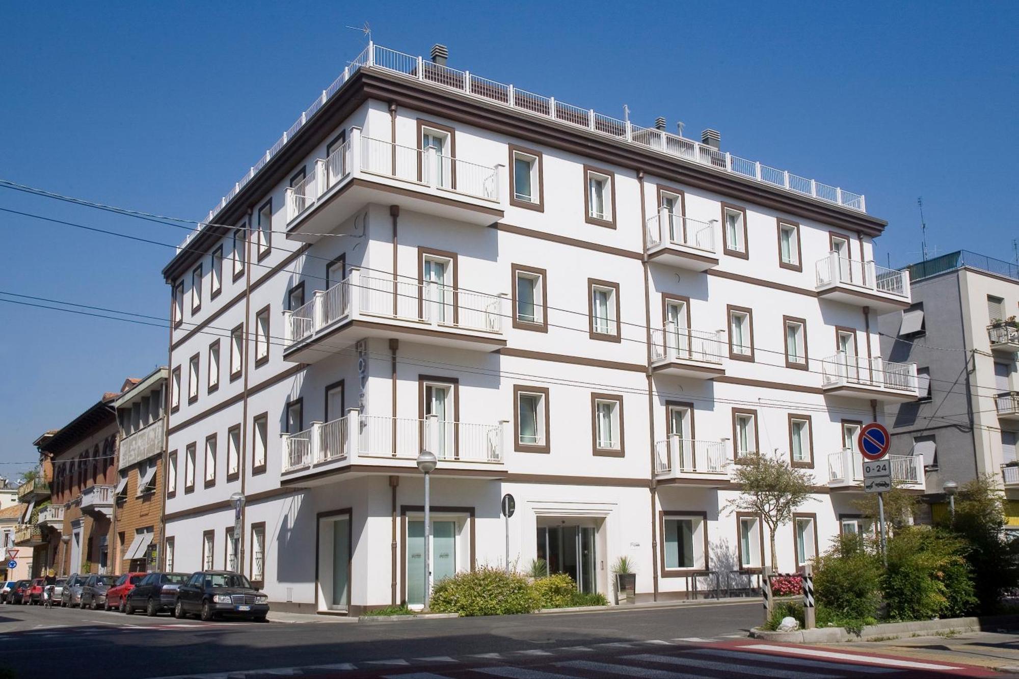 Card International Hotel Rimini Exterior foto