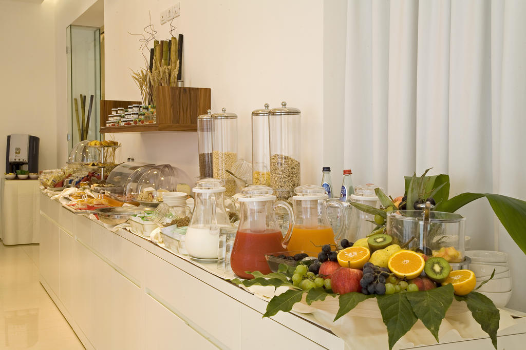 Card International Hotel Rimini Exterior foto